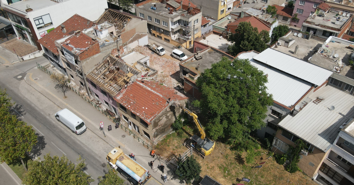 Yıldırım’da 13 Bina Yıkılıyor Yerine 42 Daire Ve Dükkân Yapılacak (4)