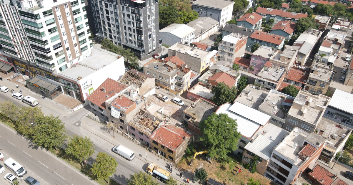 Yıldırım’da 13 Bina Yıkılıyor Yerine 42 Daire Ve Dükkân Yapılacak (5)