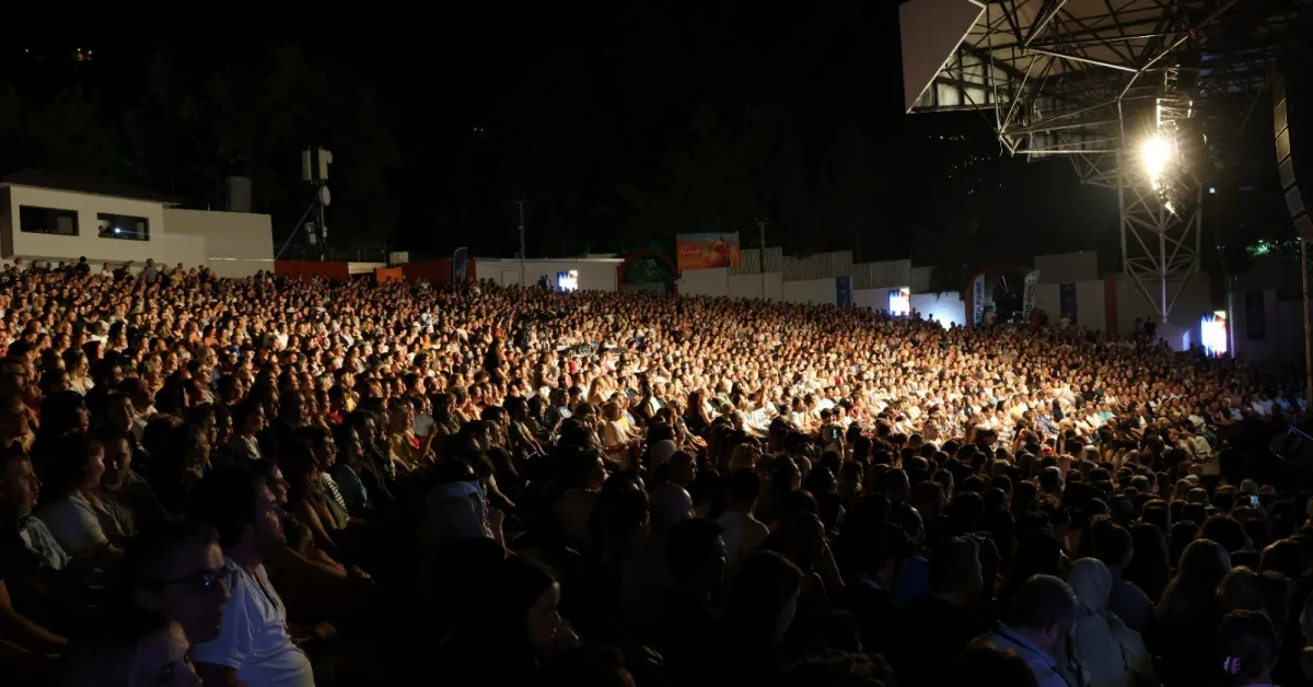 64. Uluslararası Bursa Festivali Özcan Deniz Konseriyle Sona Erdi (5)