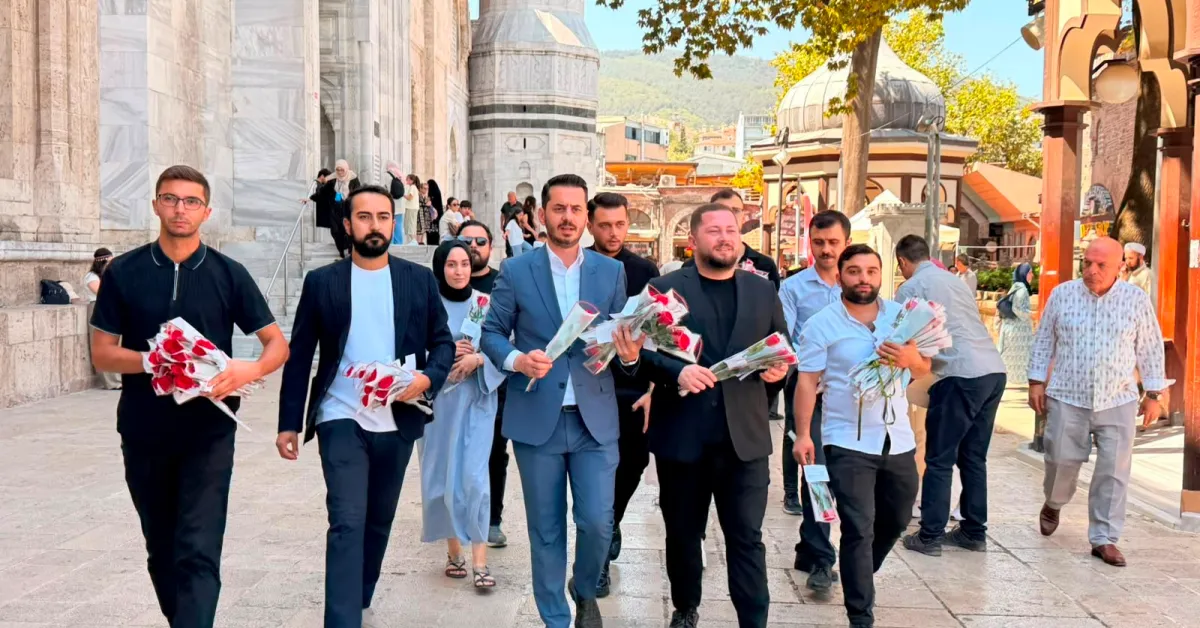 Ak Parti Osmangazi Gençlik Kolları’ndan Mevlid Kandili Programı (2)