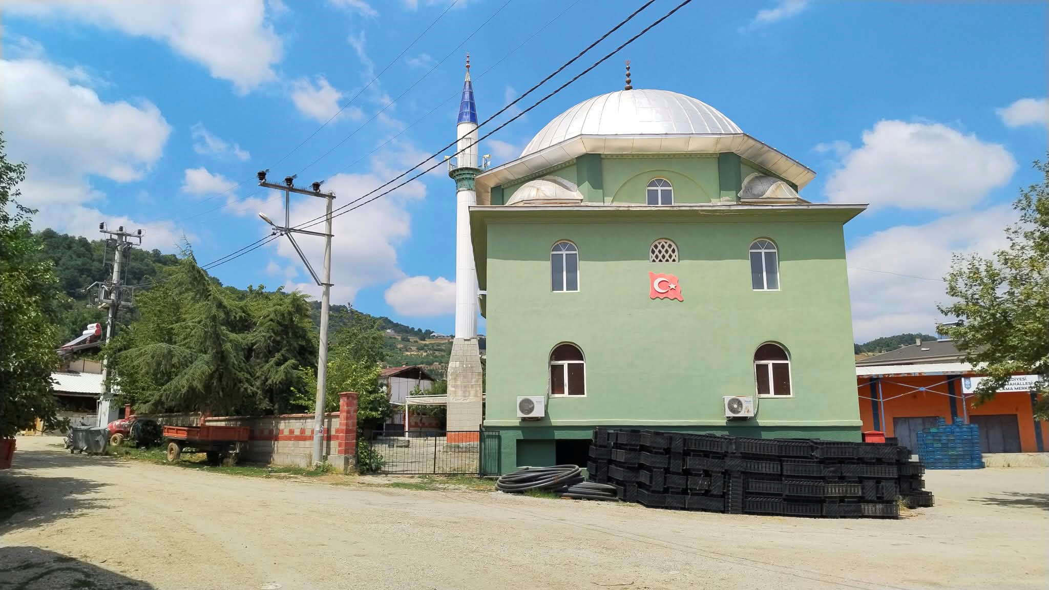 Burada Meyve Yetişmez Denildi Ama Pes Etmediler! İnegöl'de Bir Köyün Meyvecilik Ile Değişen Kaderi (2)