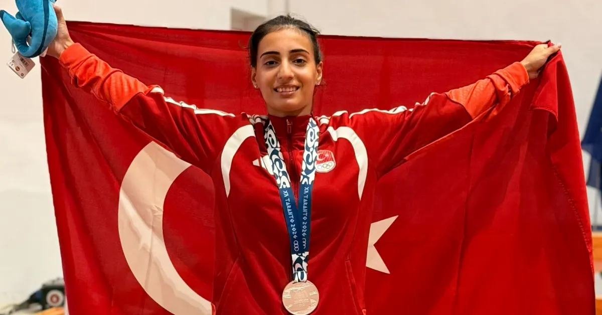 Bursa Büyükşehir Belediyesporlu Mine Türker’den Akdeniz Oyunları’nda Gümüş Madalya (2)