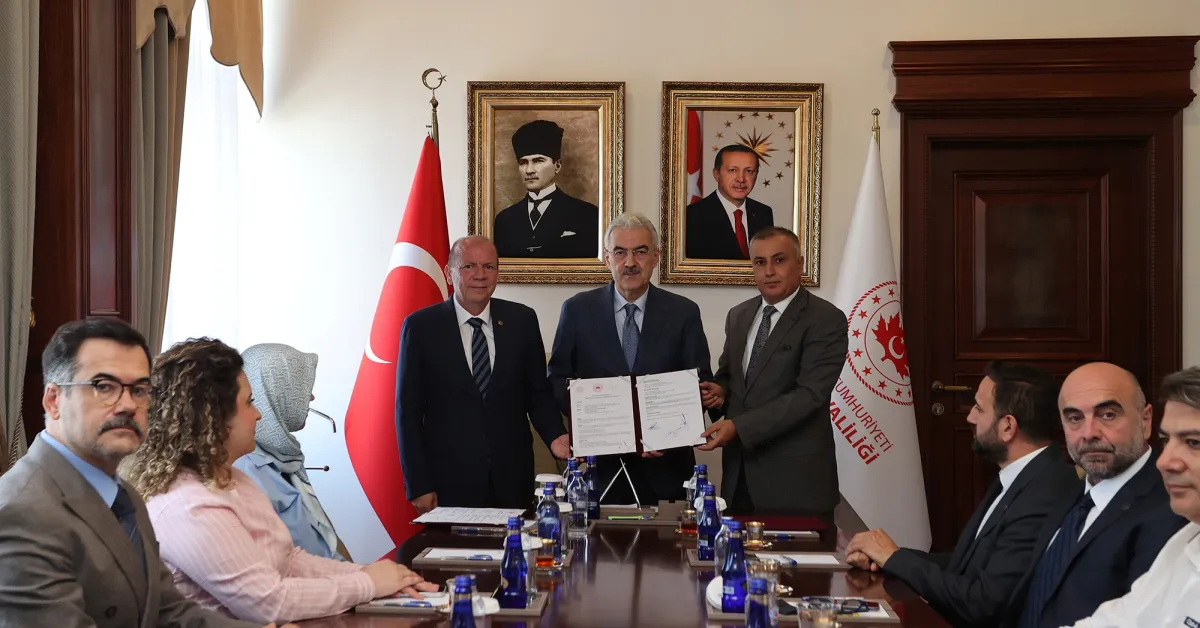 Bursa Ticaret Borsası Okul Binasını Meb’e Devretti Mehmet Aydın’ın Adı Yaşatılacak (2)