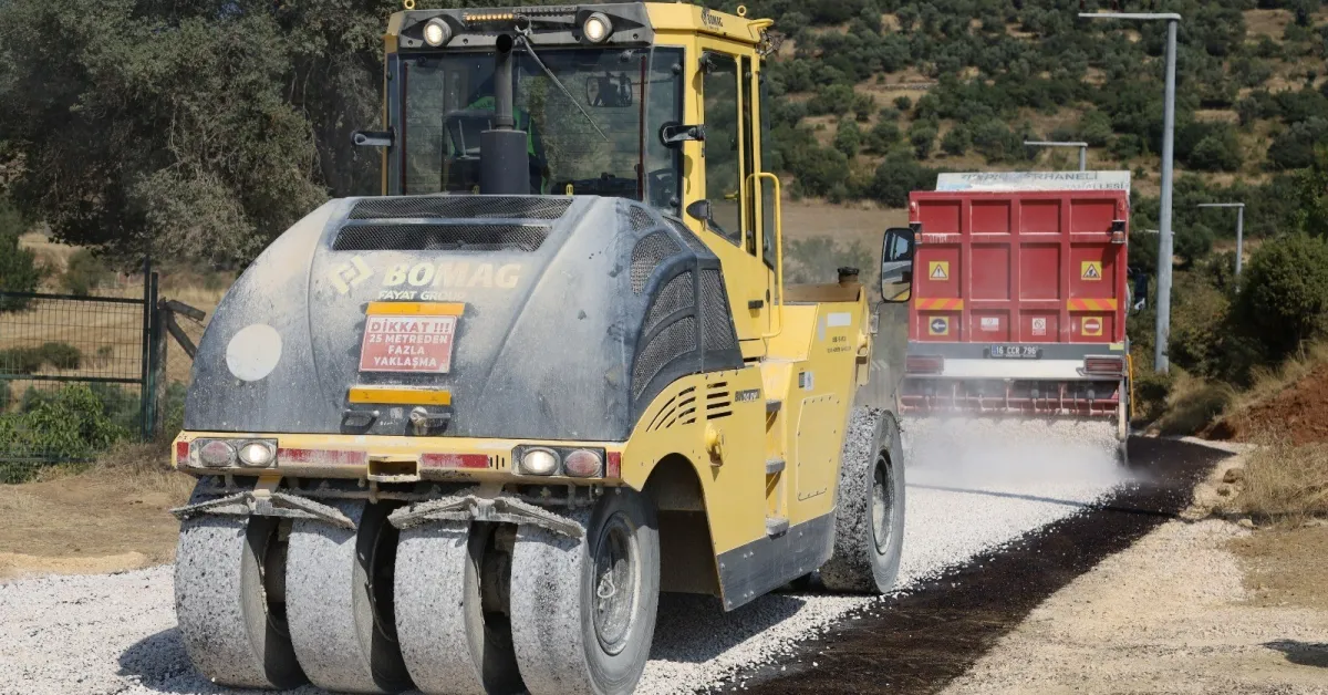 Bursa’da 5 Ilçede Yol Yenileme Çalışması Büyükşehir Sahada (5)
