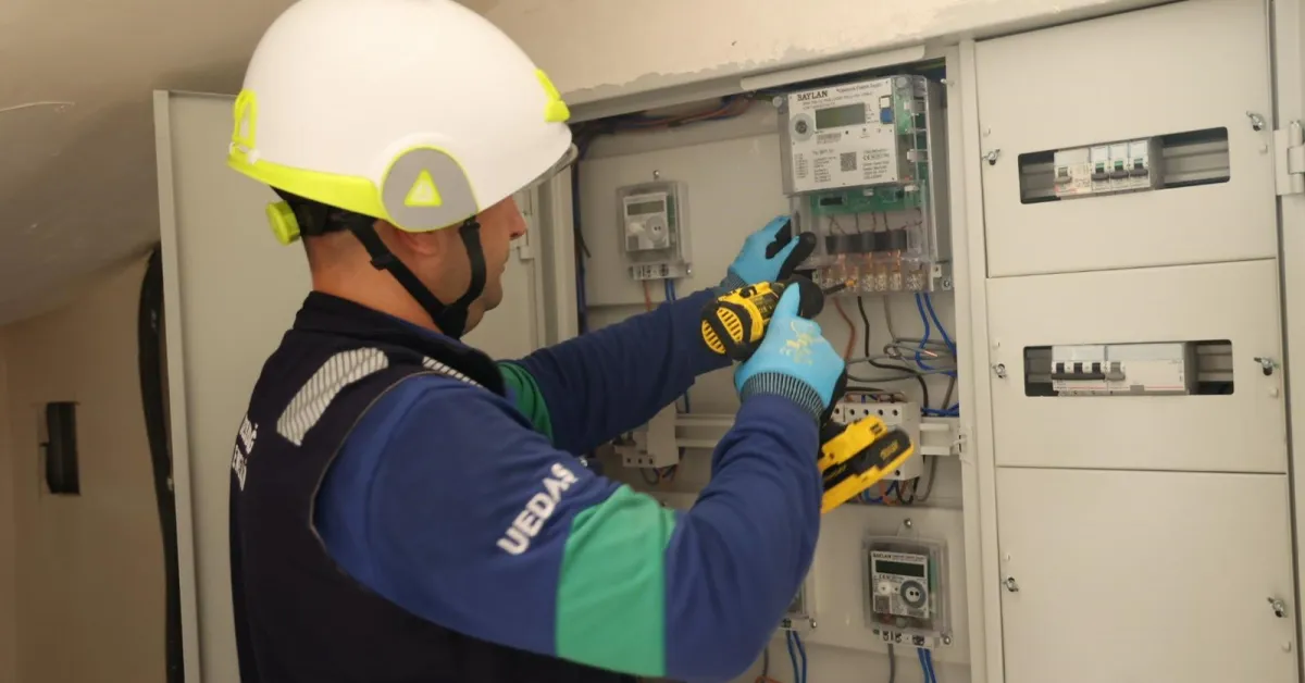 Bursa'da Dev Dönüşüm! Elektrik Sayaçları Değişiyor.. (1)