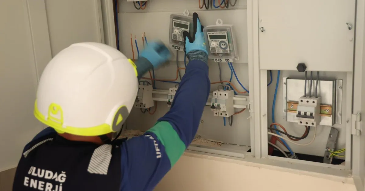 Bursa'da Dev Dönüşüm! Elektrik Sayaçları Değişiyor.. (2)