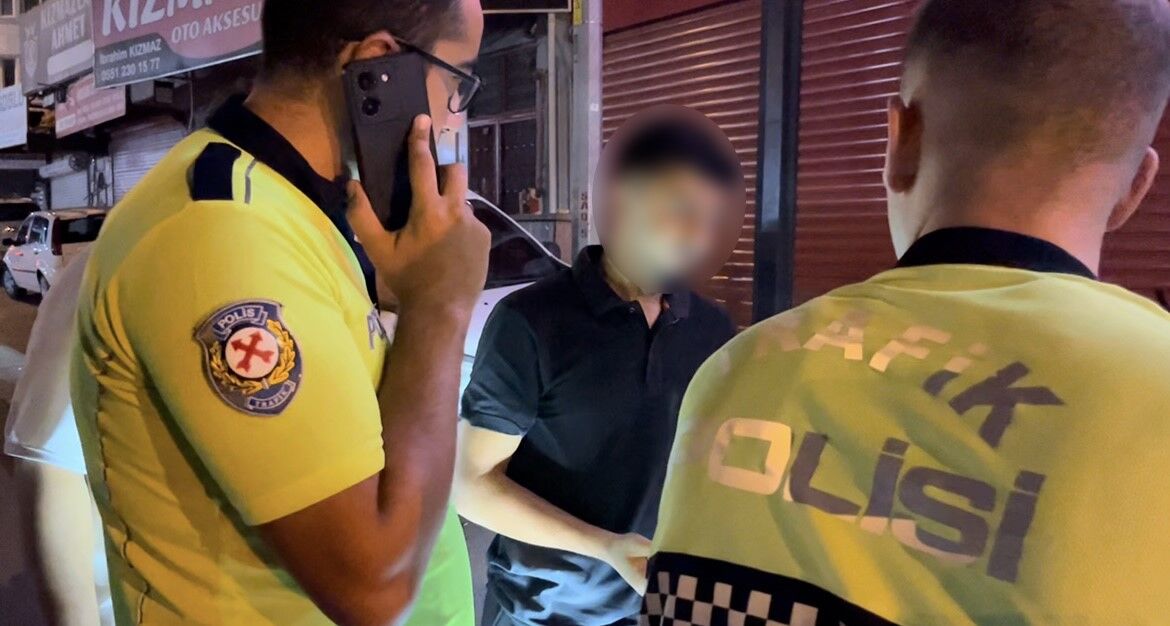 Bursa’da Tamire Bırakılan Araçla Trafiği Tehlikeye Attı! Sürücü Alkollü Çıktı (2)