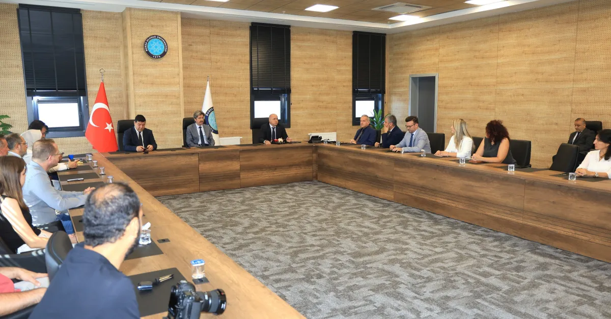 Buü, Daü Ve Üsi̇ged Arasında Akademi Sanayi Iş Birliği Protokolü (3)