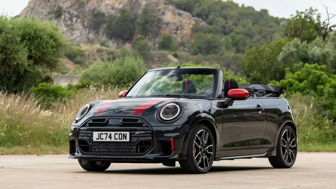 Genç Gazete Ağustos 2026 Mini Fiyatları Güncellendi! İşte Cooper, Cabrio Ve Countryman Modellerinin Yeni Fiyatları (9)