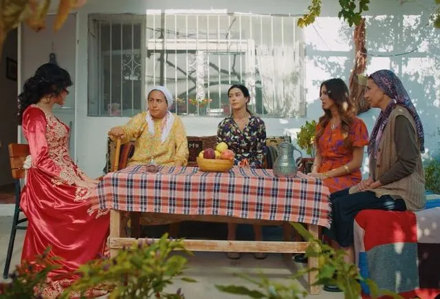 Genç Gazete Altına Hücum Filminin Konusu Nedir, Oyuncuları Kimler Altına Hücum Ne Zaman Çekildi (1)