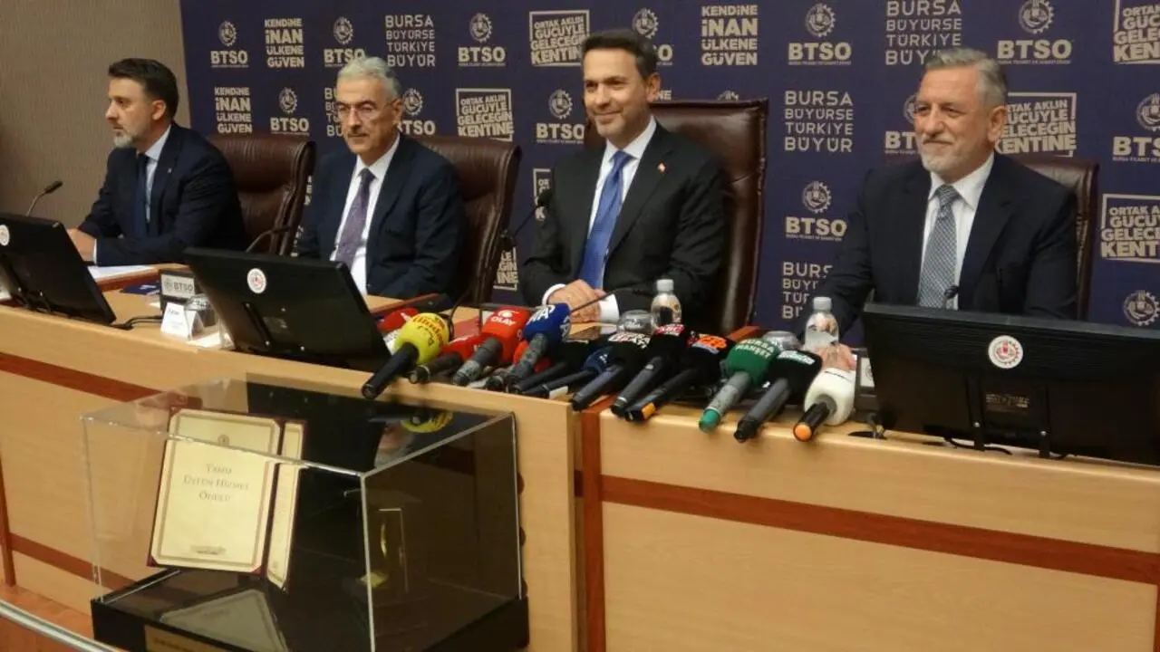 Genç Gazete Bakan Bayraktar’dan Önemli Açıklamalar! Bursa’nın Enerji Geleceği Masaya Yatırıldı (1)-1
