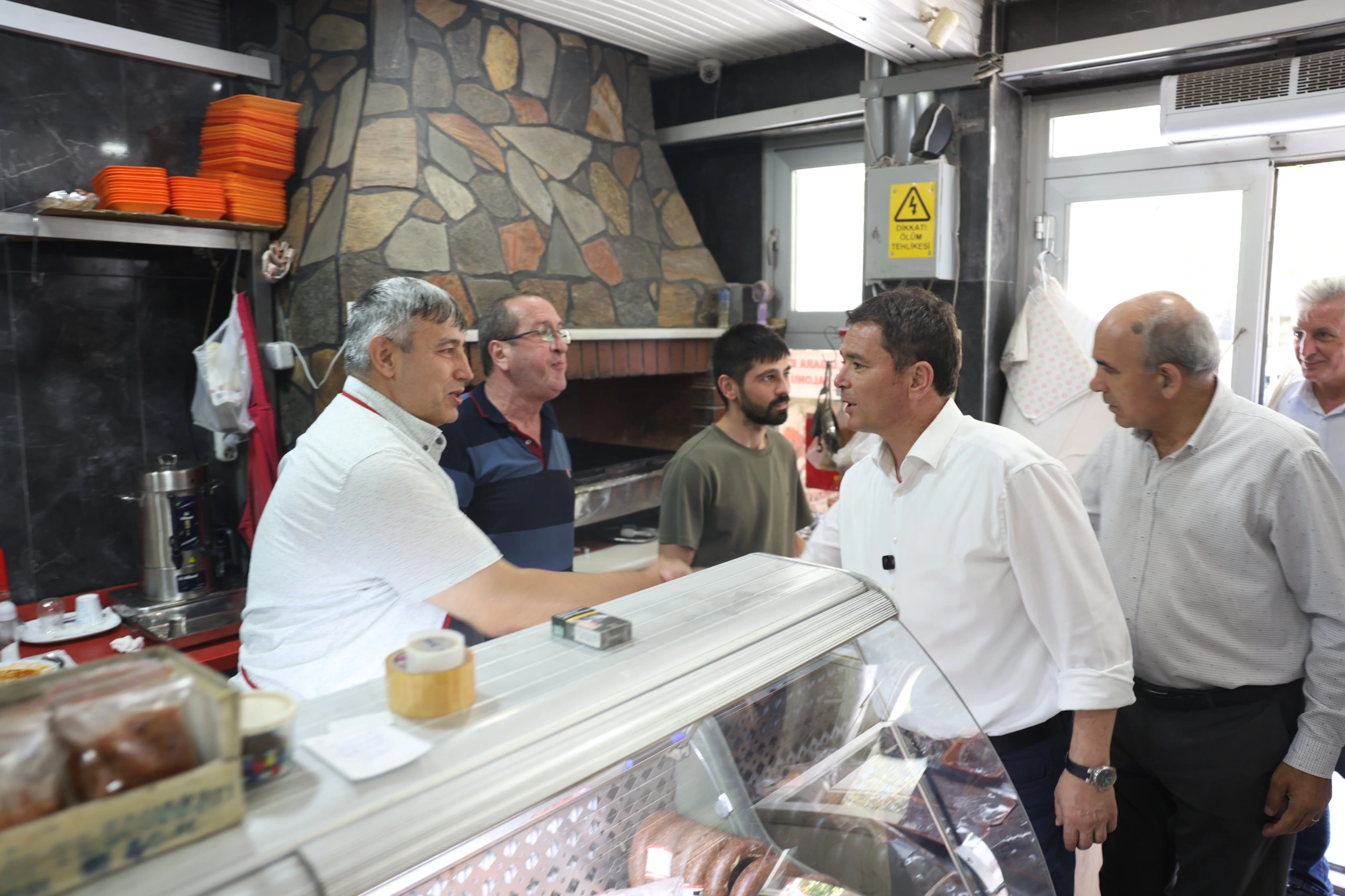 Genç Gazete Başkan Erkan Aydın Gündoğdu’da Vatandaşlarla Buluştu (2)