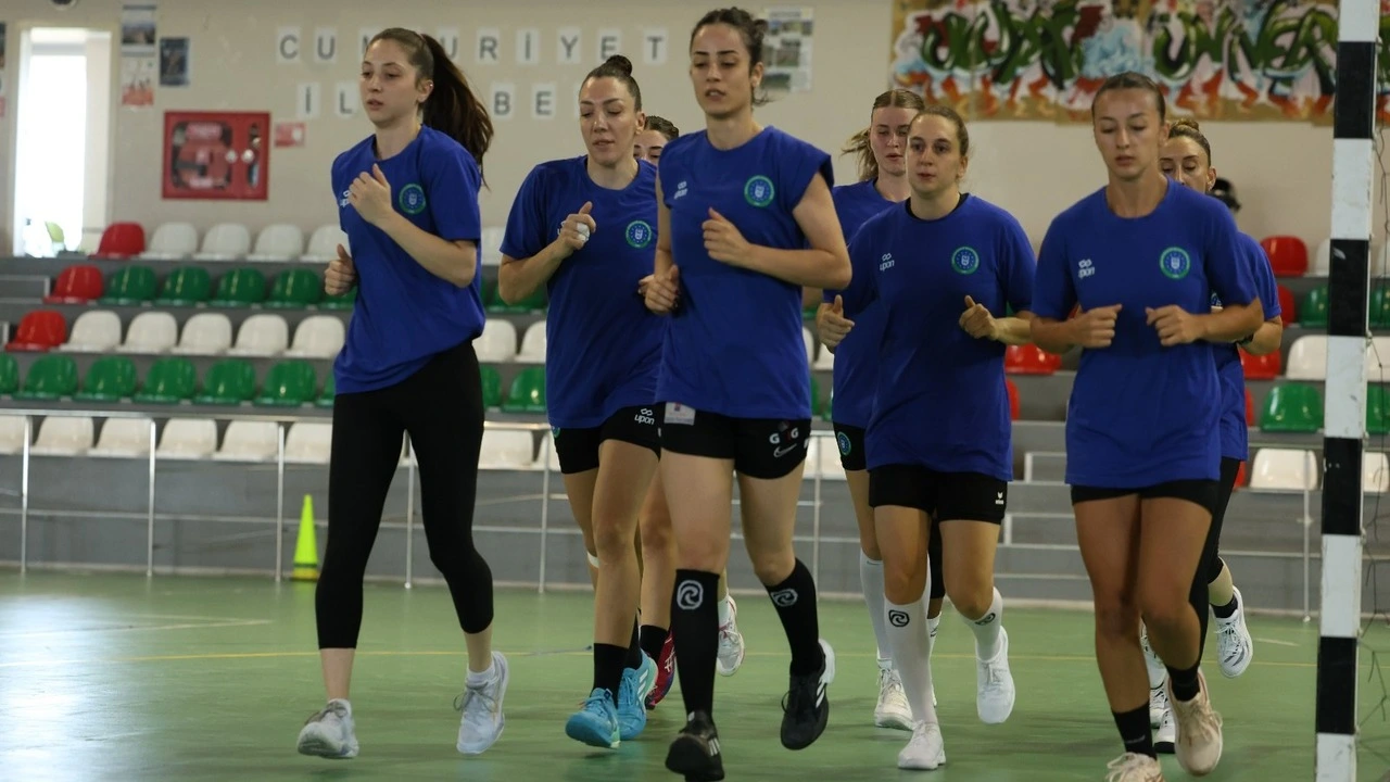 Genç Gazete Bursa Büyükşehir Belediyespor’da Şampiyonluk Kadrosu Tamamlandı (3)