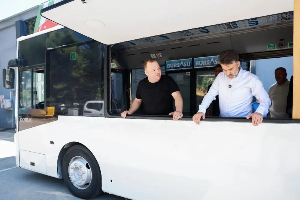 Genç Gazete Bursa Büyükşehir'den Afetlere Hazır İki Yeni Mobil Araç (1)