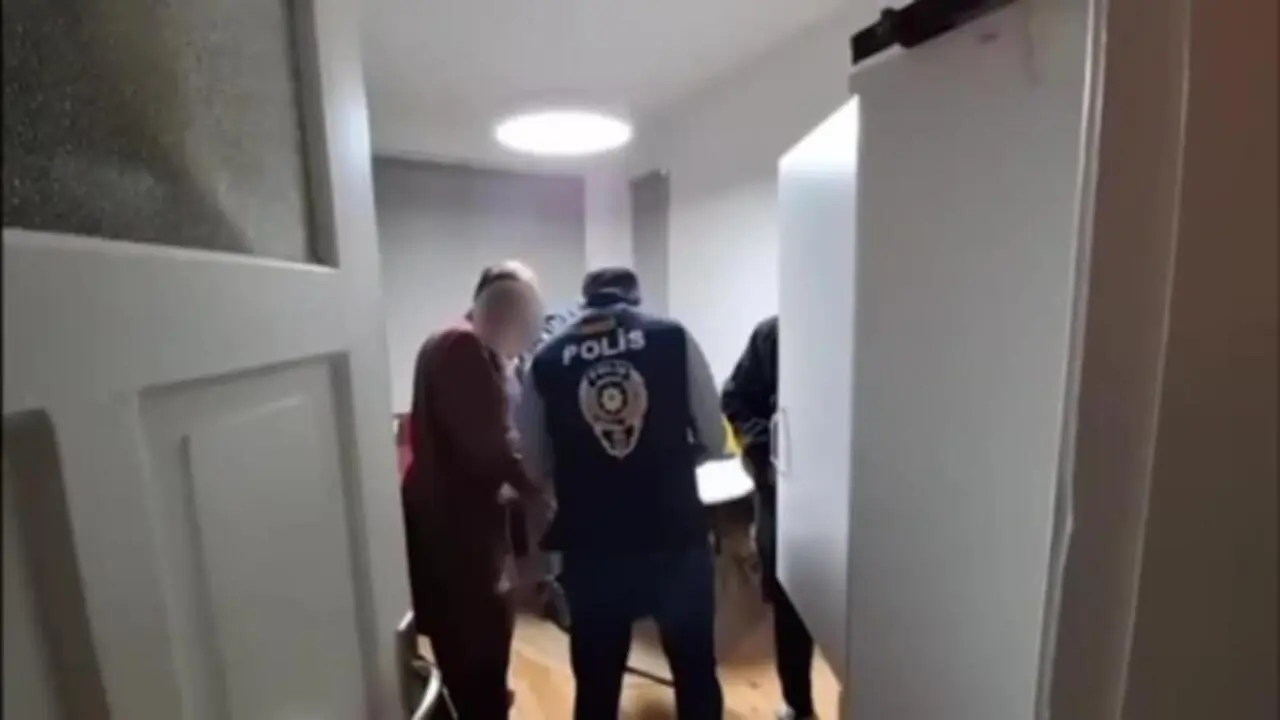 Genç Gazete Bursa Dahil 18 Ilde Siber Operasyon! 77 Şüpheli Yakalandı (3)