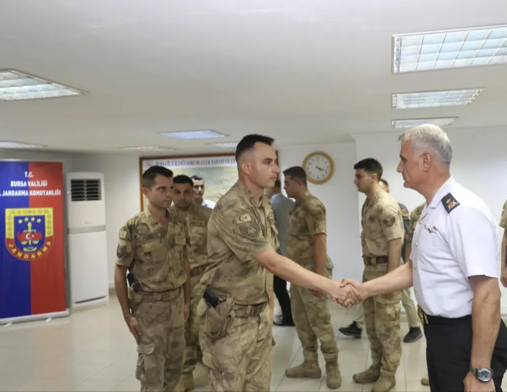 Genç Gazete Bursa İl Jandarma Komutanlığı’nda Rütbe Terfi Töreni Düzenlendi (3)
