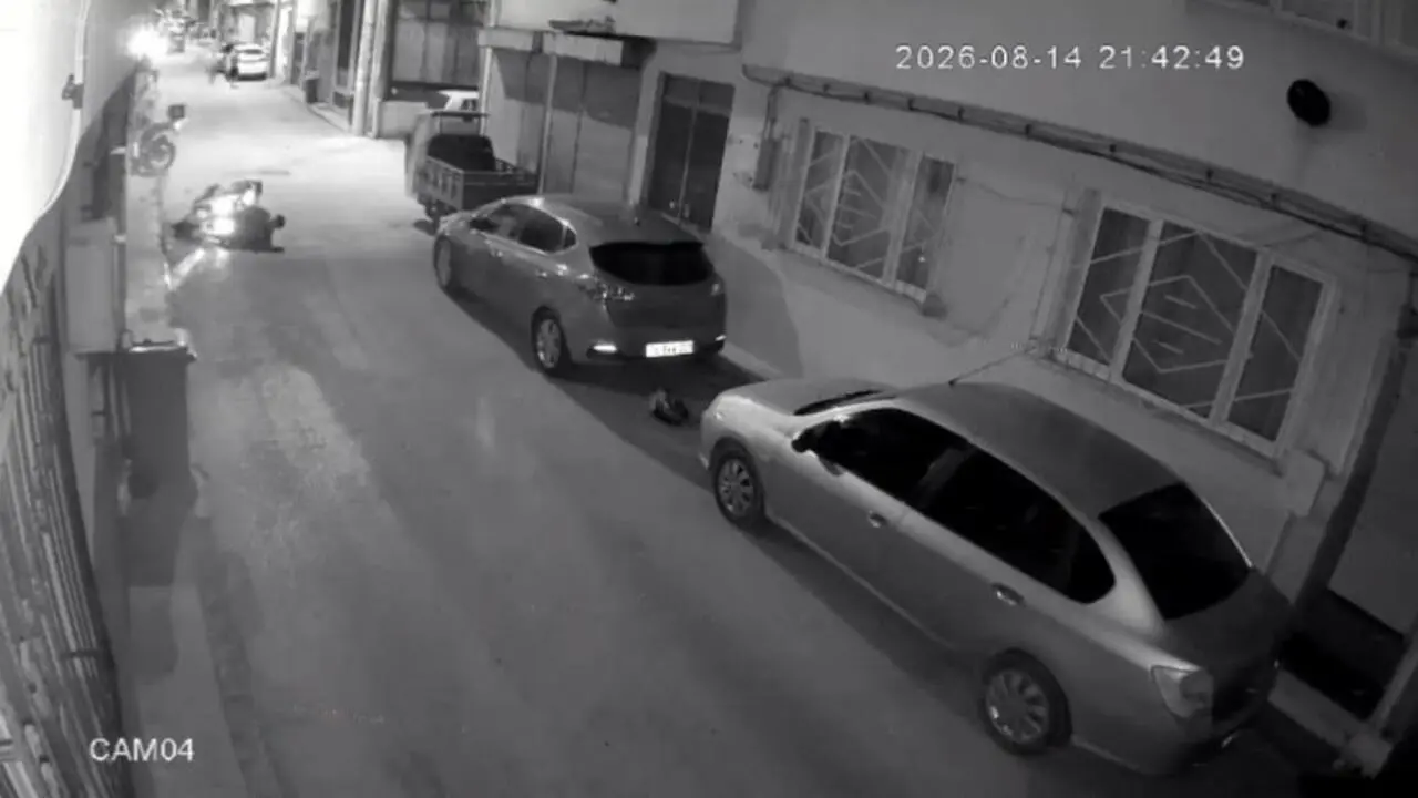 Genç Gazete Bursa’da Kavga Ihbarına Giden Yunus Timi Kaza Yaptı 2’Si Polis 4 Yaralı-1