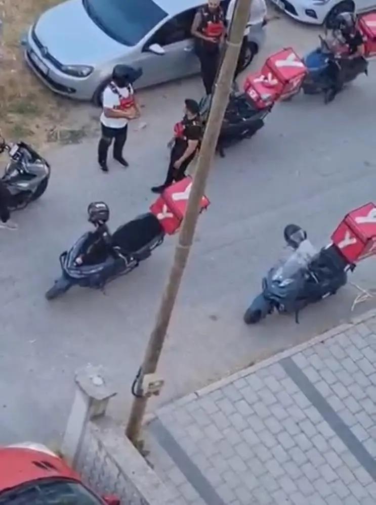 Genç Gazete Bursa’da Korsan Sipariş Kuryeleri Kapıya Dizdi, Kuryeler Isyan Etti
