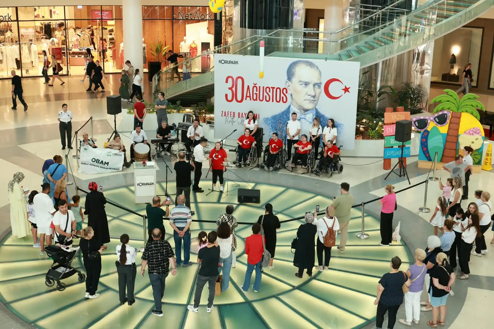 Genç Gazete Bursa'da Özel Öğrencilerden 30 Ağustos Zafer Bayramı Konseri (2)