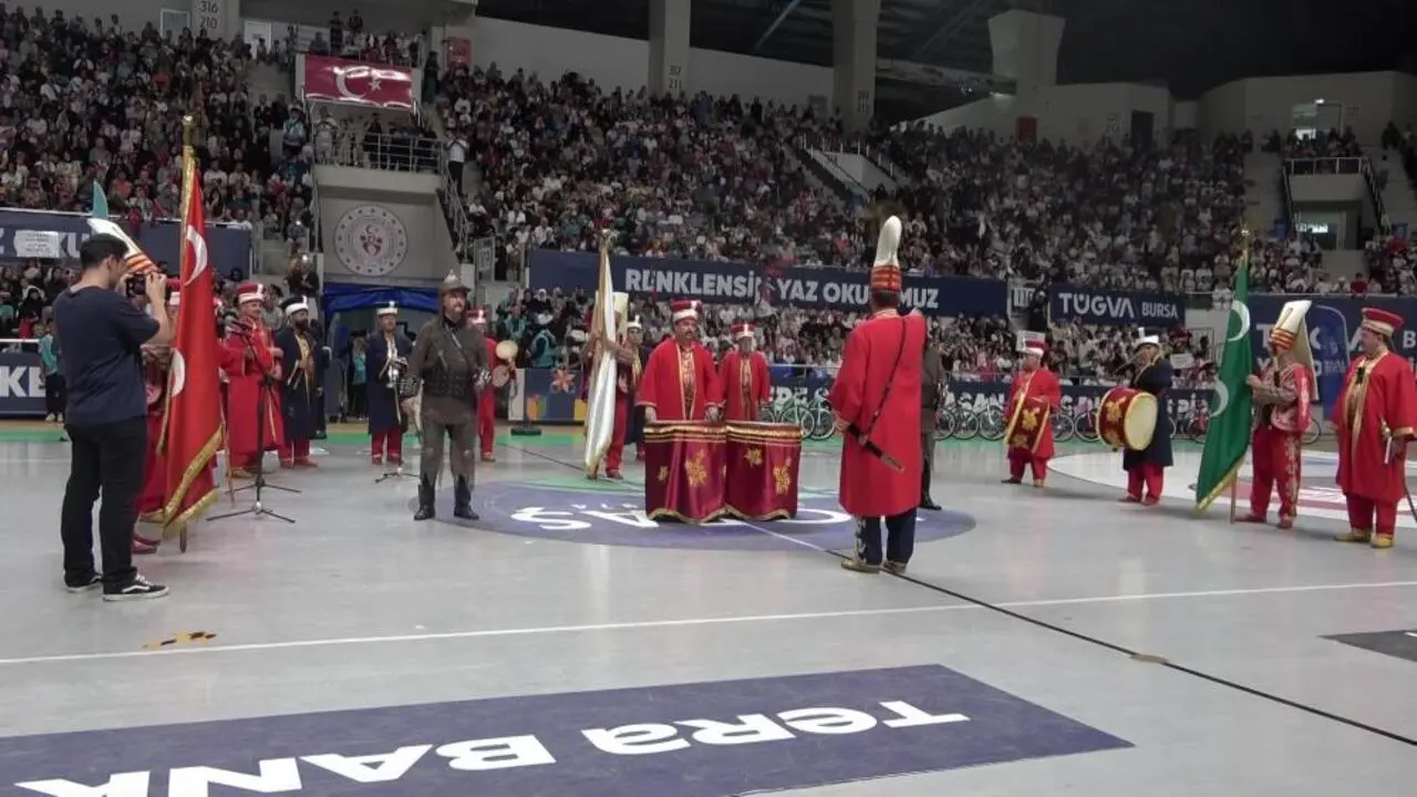 Genç Gazete Bursa’da Tügva Yaz Okulu Sona Erdi! 35 Bin Genç Programlardan Yararlandı (2)