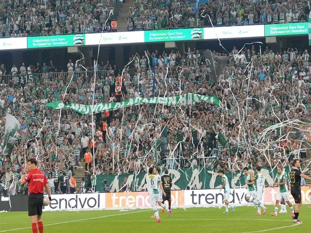 Genç Gazete Bursaspor Taraftarı Tek Başına 9 Maçın Toplamını Geride Bıraktı (3)