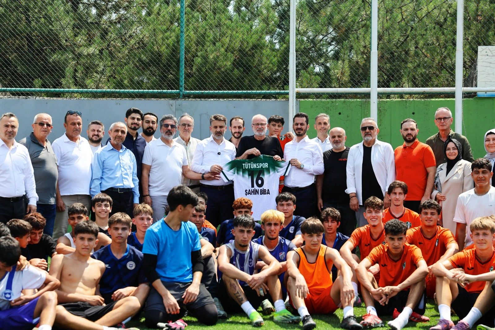 Genç Gazete Demirtaş Spor Kompleksi’nde Sona Yaklaşıldı! Yıl Sonuna Kadar Tamamlanacak (1)