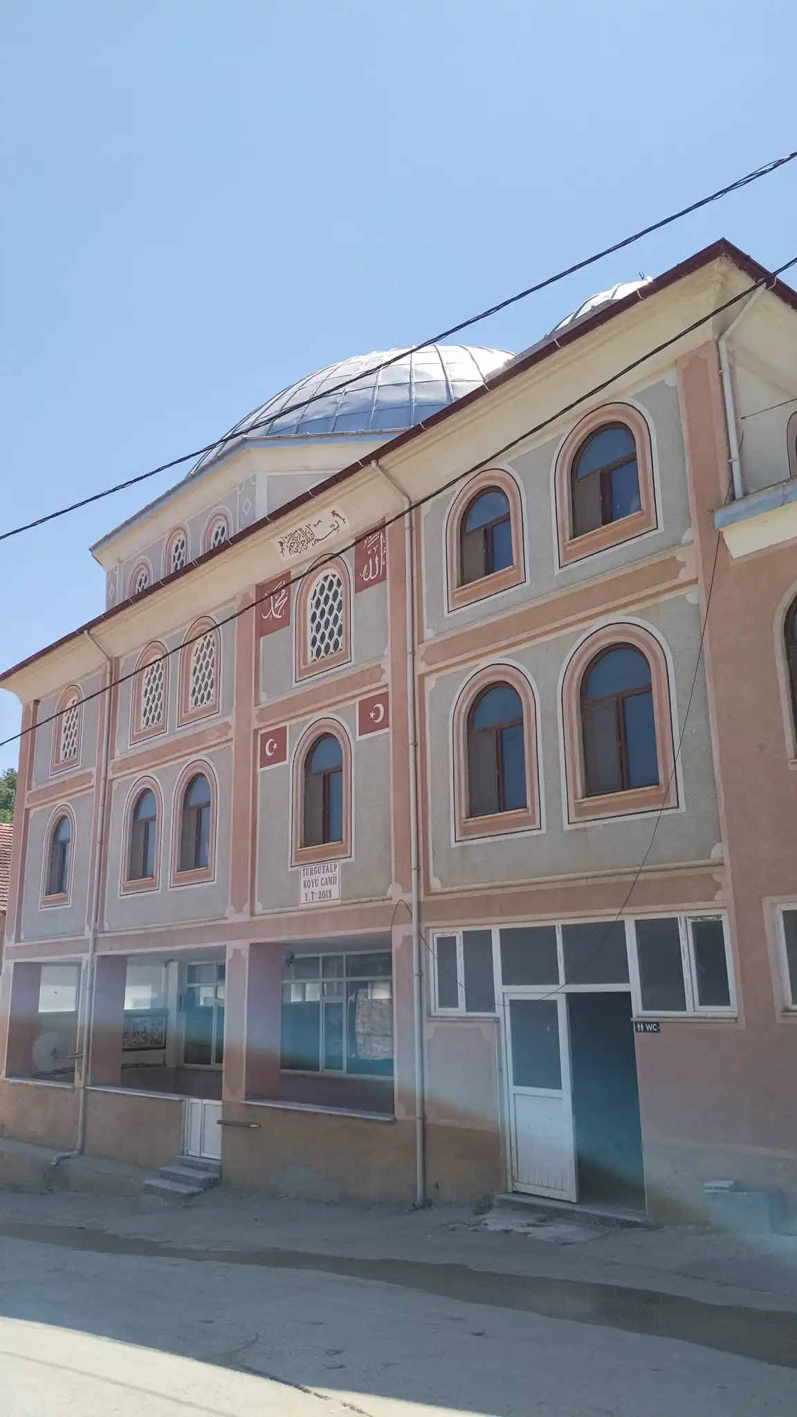 Genç Gazete İnegöl'de O Köydeki Cami Kafa Karıştırdı (2)