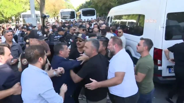 Genç Gazete İyi̇ Parti Bursa Milletvekili Selçuk Türkoğlu Hastaneye Kaldırıldı (2)