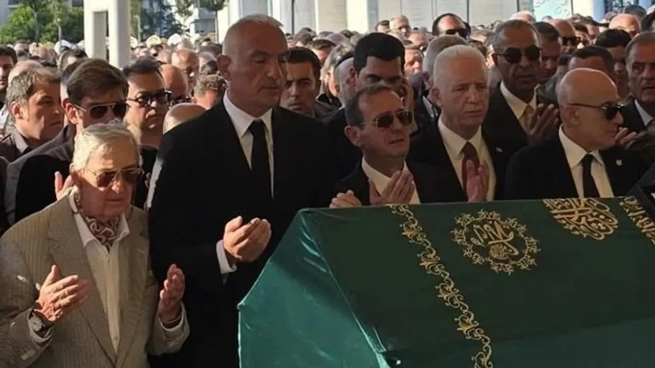 Genç Gazete Kahve Dünyası’nın Kurucusu Birol Altınkılıç Son Yolculuğuna Uğurlandı (2)