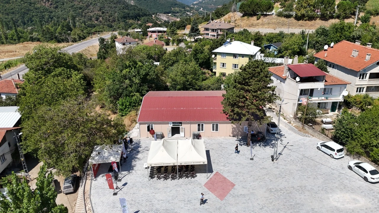 Genç Gazete Osmangazi Belediyesi’nden Çaybaşı’na Çok Amaçlı Salon (3)