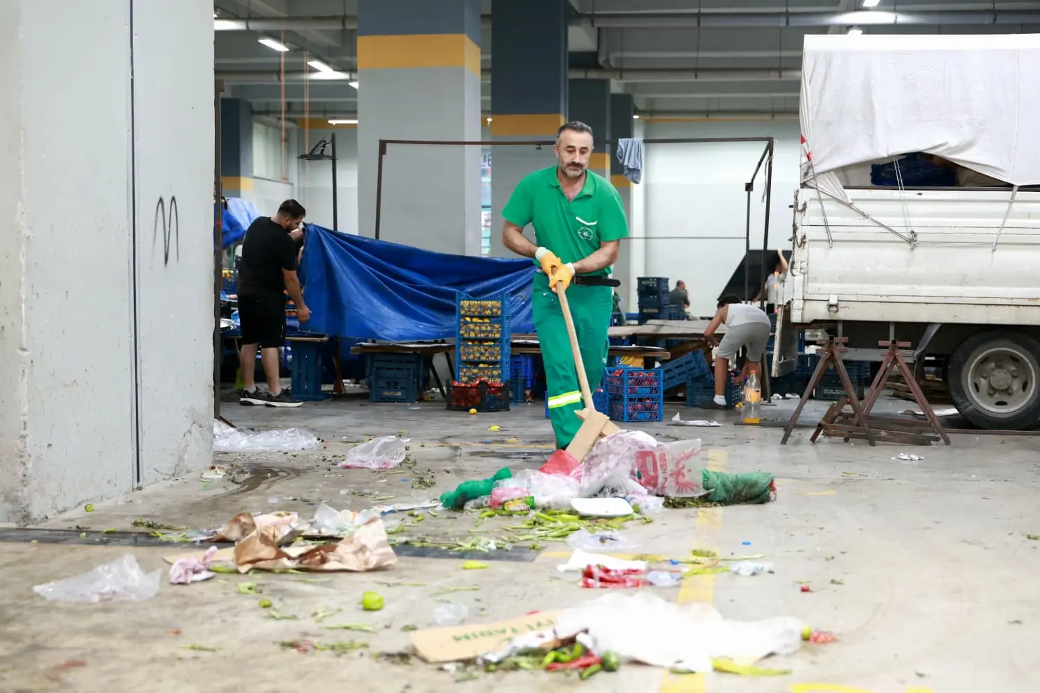 Genç Gazete Osmangazi’de Pazarlardan Ayda 600 Ton Atık Toplanıyor (1)