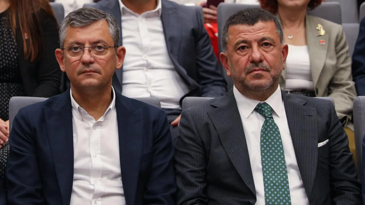 Genç Gazete Rüşvet Fezlekeleri Meclis’te Tartışma Yarattı! Parti Temsilcileri Peş Peşe Konuştu-1