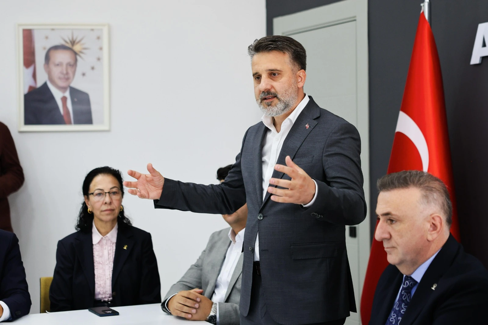 Genç Gazete Şahin Biba’dan Mudanya’da Net Mesaj Her Mahalle Aynı Değerde (3)