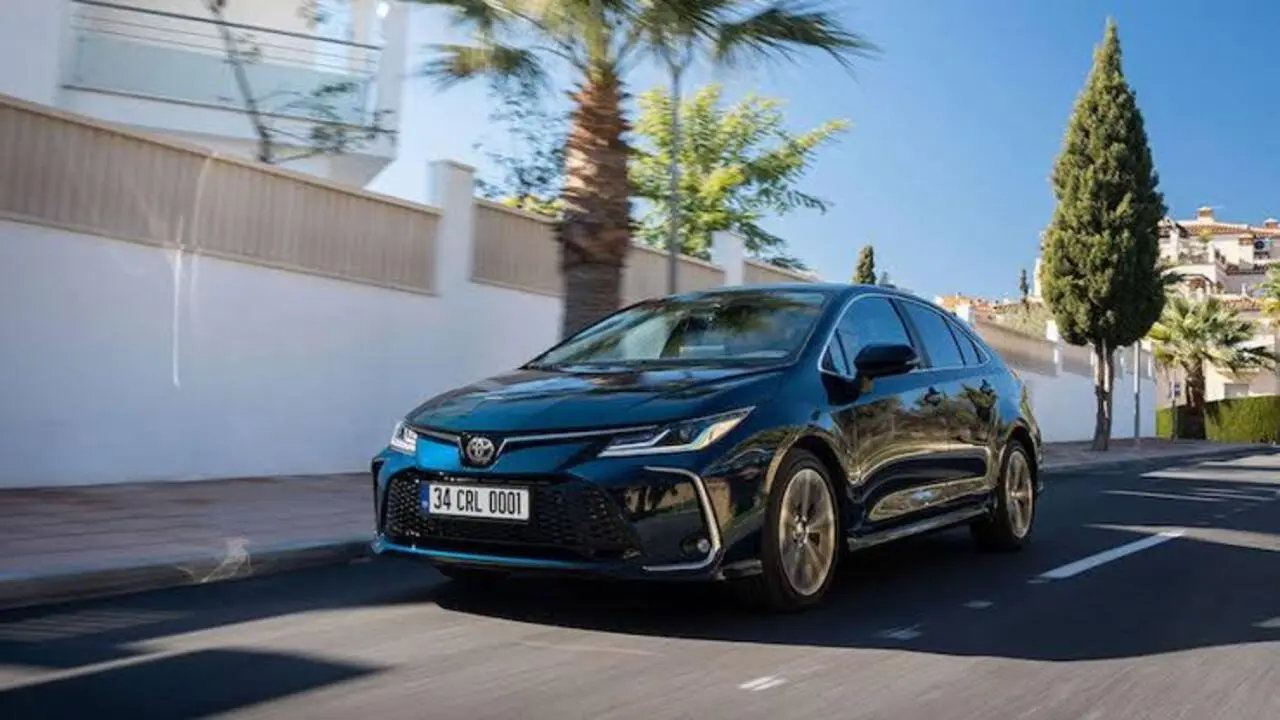Genç Gazete Toyota'dan Ağustos 2026 Fiyat Güncellemesi! Corolla, C Hr, Rav4 Ve Hilux'un Yeni Fiyatları Belli Oldu (1)