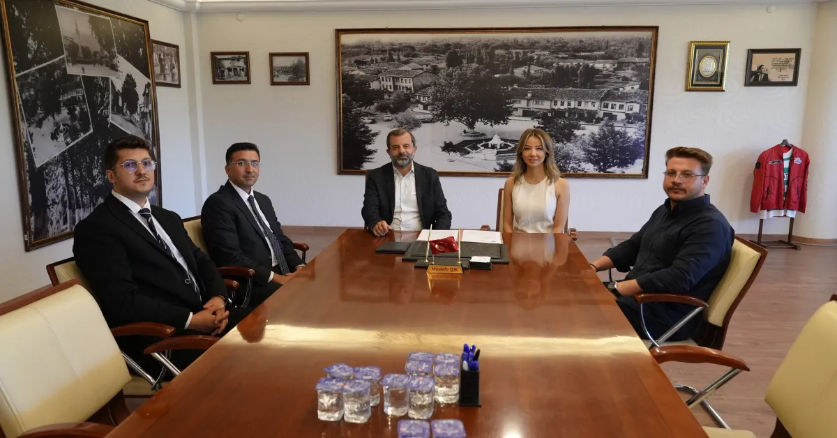 Gürsu Belediyesi Ile Uludağ Üniversitesi Arasında Mesleki Eğitim Protokolü Imzalandı (2)