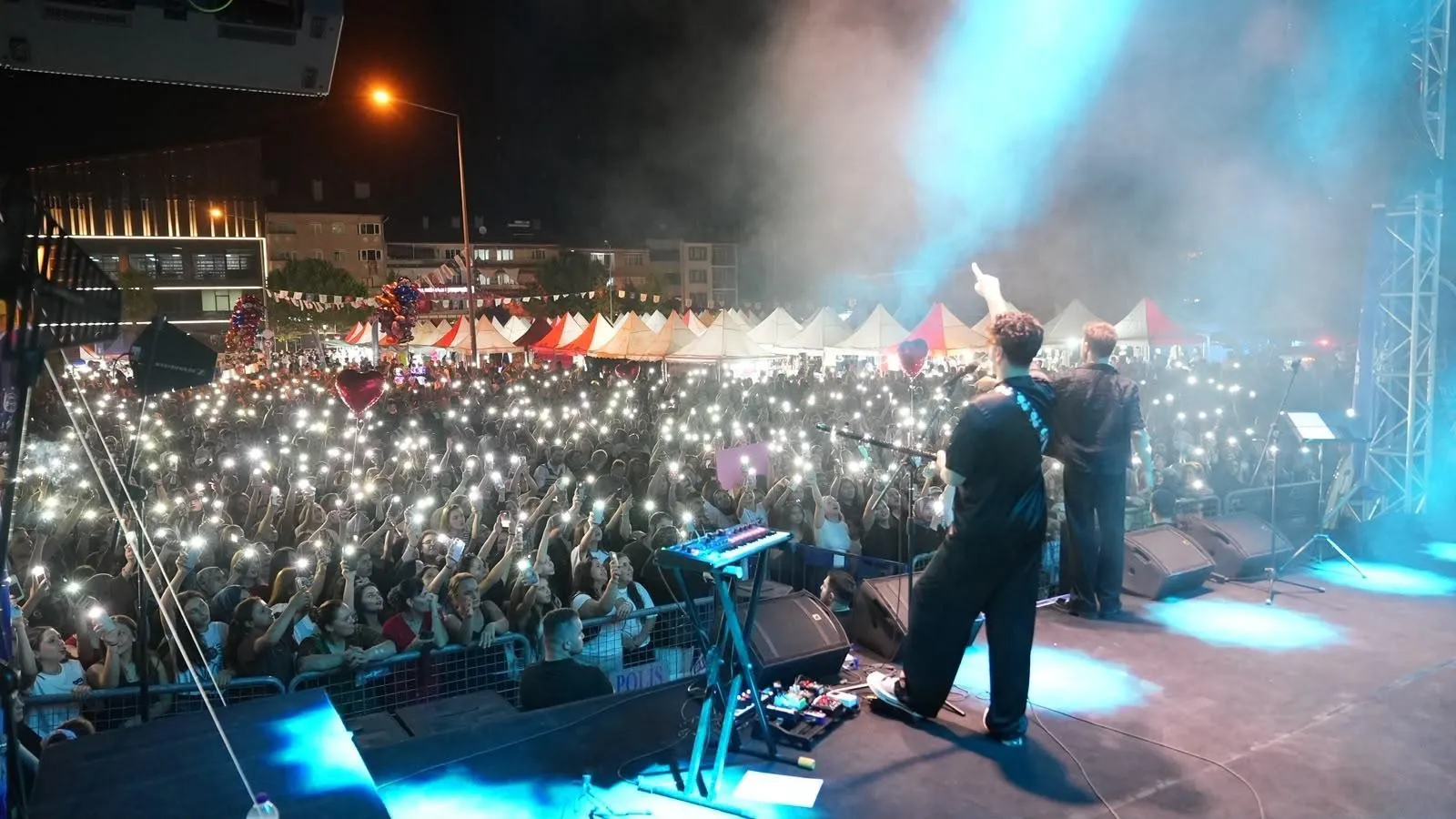 Gürsu’da 28. Armut Kültür Ve Sanat Festivali Konserlerle Sona Erdi (2)