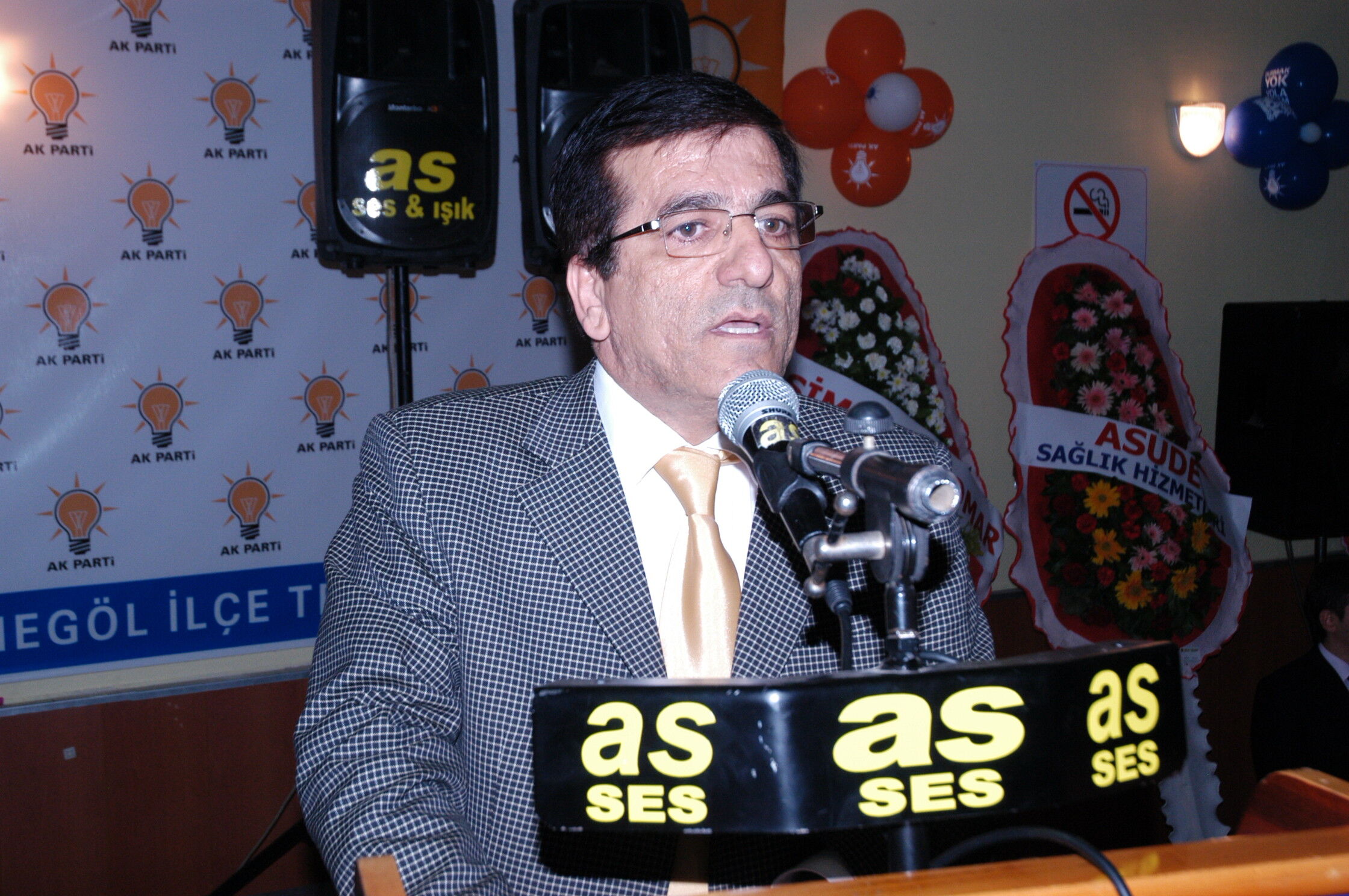 İnegöl Ak Parti İnegöl’de Görev Değişimi Arşivden 2008 Ekim Gençgazete (3)