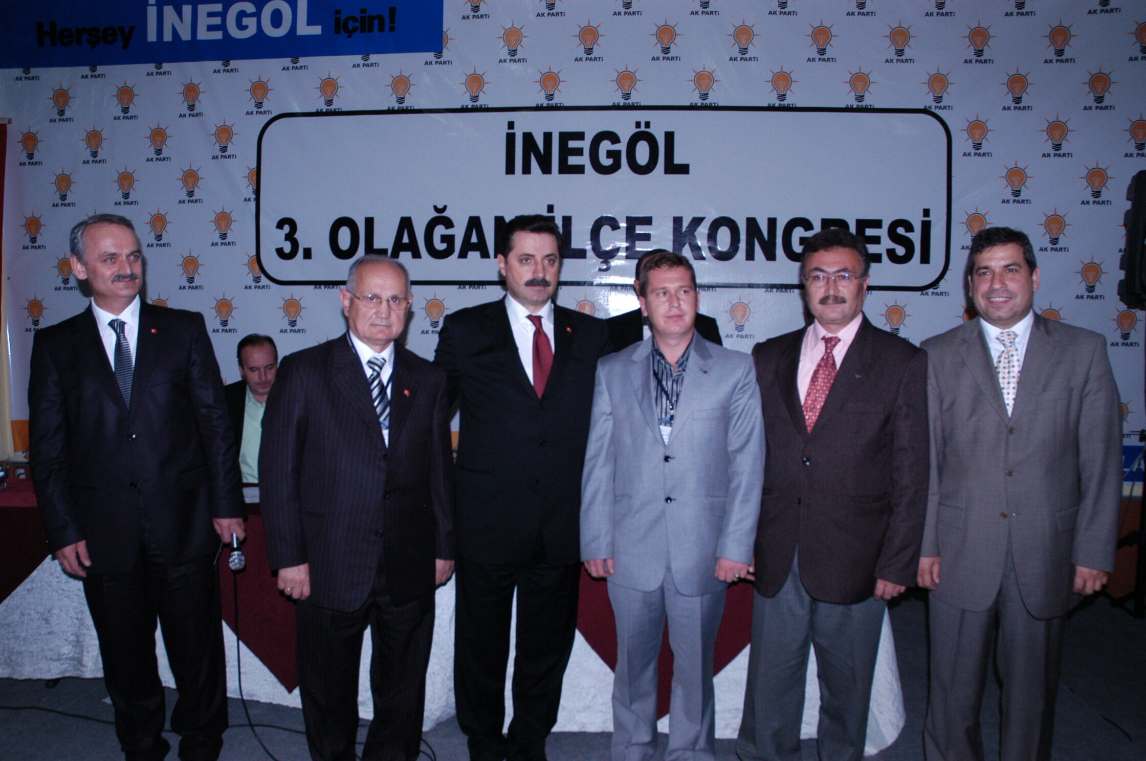 İnegöl Ak Parti İnegöl’de Görev Değişimi Arşivden 2008 Ekim Gençgazete (7)