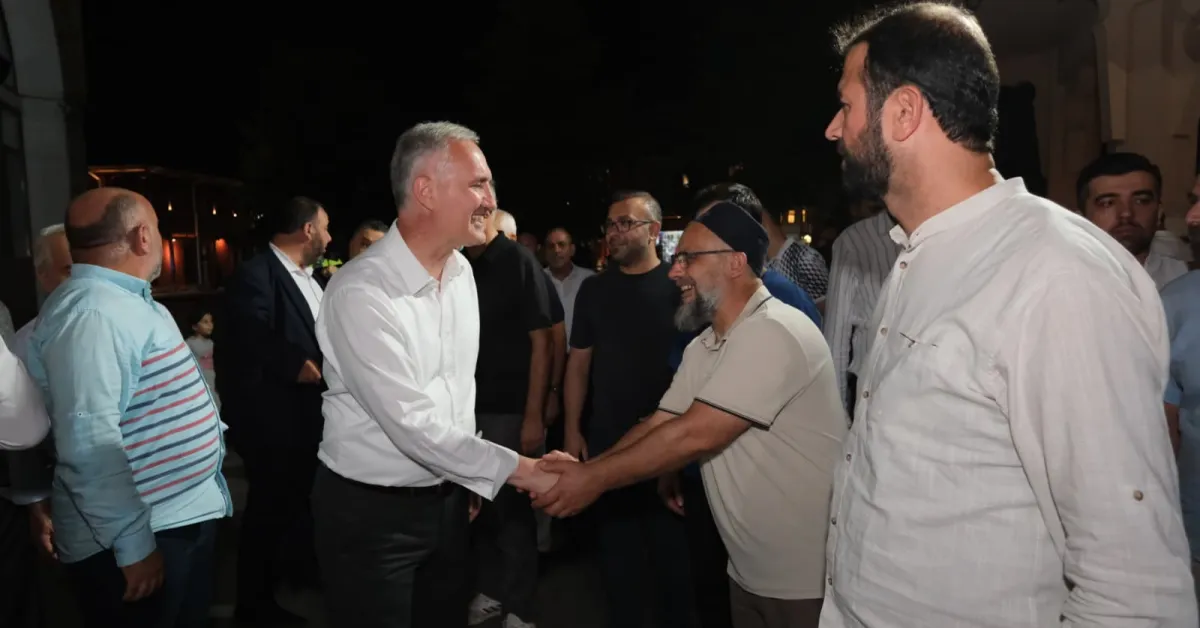 İnegöl Belediyesi’nden Mevlid Kandili’nde 1500 Kişilik Helva Ikramı (4)