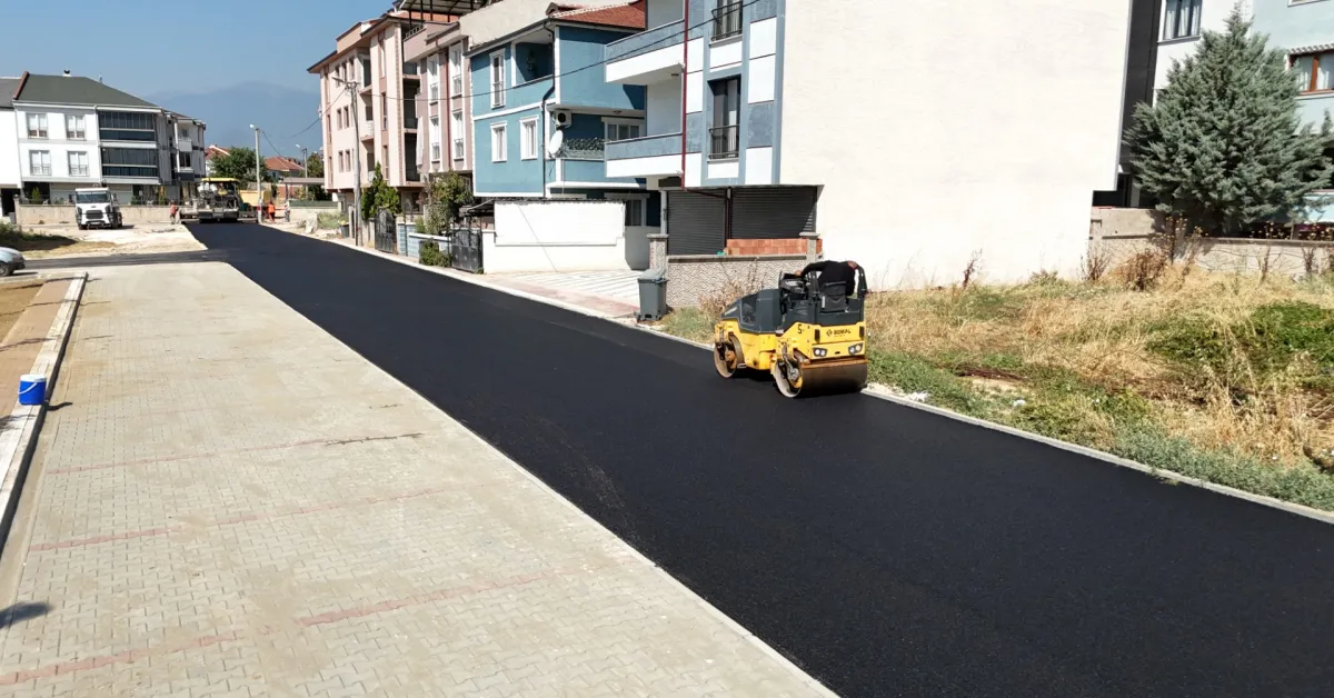 İnegöl Belediyesi’nden Yeni Mahalle’ye 64 Araçlık Ücretsiz Otopark (4)