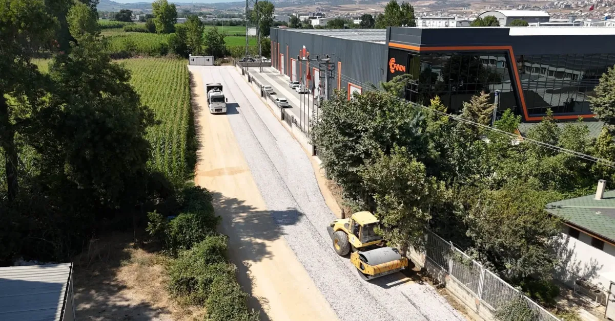 İnegöl O Caddeye Sathi Kaplama Yapıldı! (6)