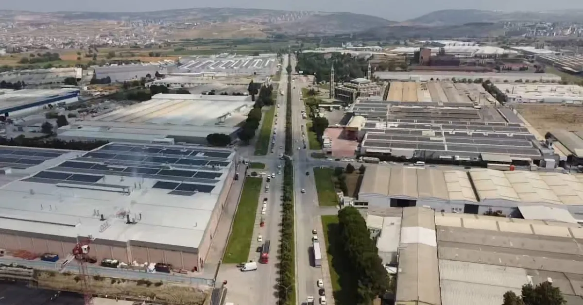 İnegöl Osb'deki Havaalanı Caddesi'nin Bilinmeyen Hikâyesi Buraya Bir Zamanlar Uçaklar Iniyordu (2)