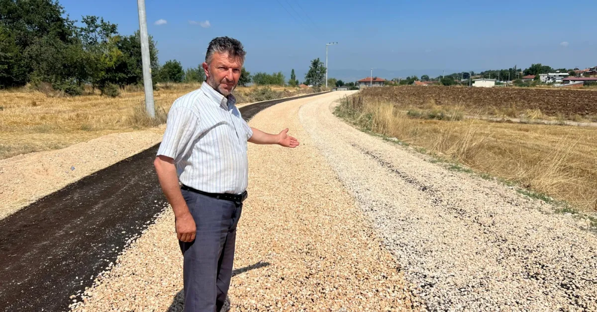 İnegöl’de 3 Mahallede 10 Kilometrelik Yol Çalışması Başladı (2)