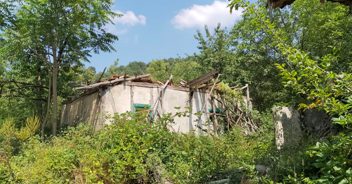 İnegöl’ün Unutulan Köyü Heyelan Sonrası Taşındılar, Geride Bu Yapılar Kaldı (4)