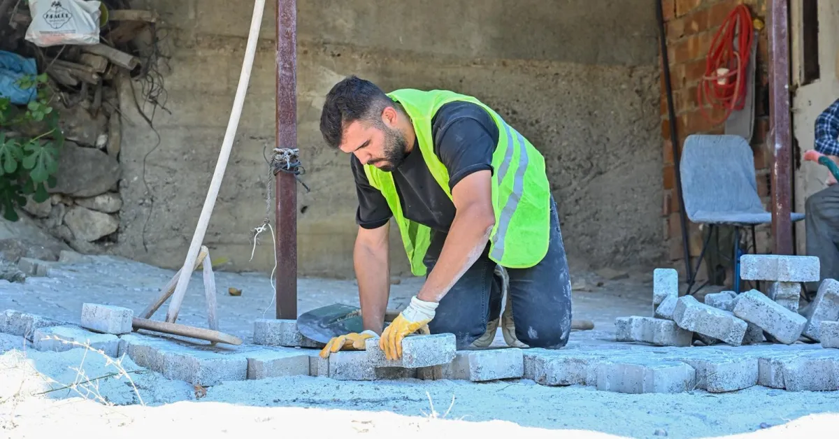 İznik Müşküle’de 8,5 Kilometrelik Altyapı Tamamlandı, Yollar Yenileniyor (2)