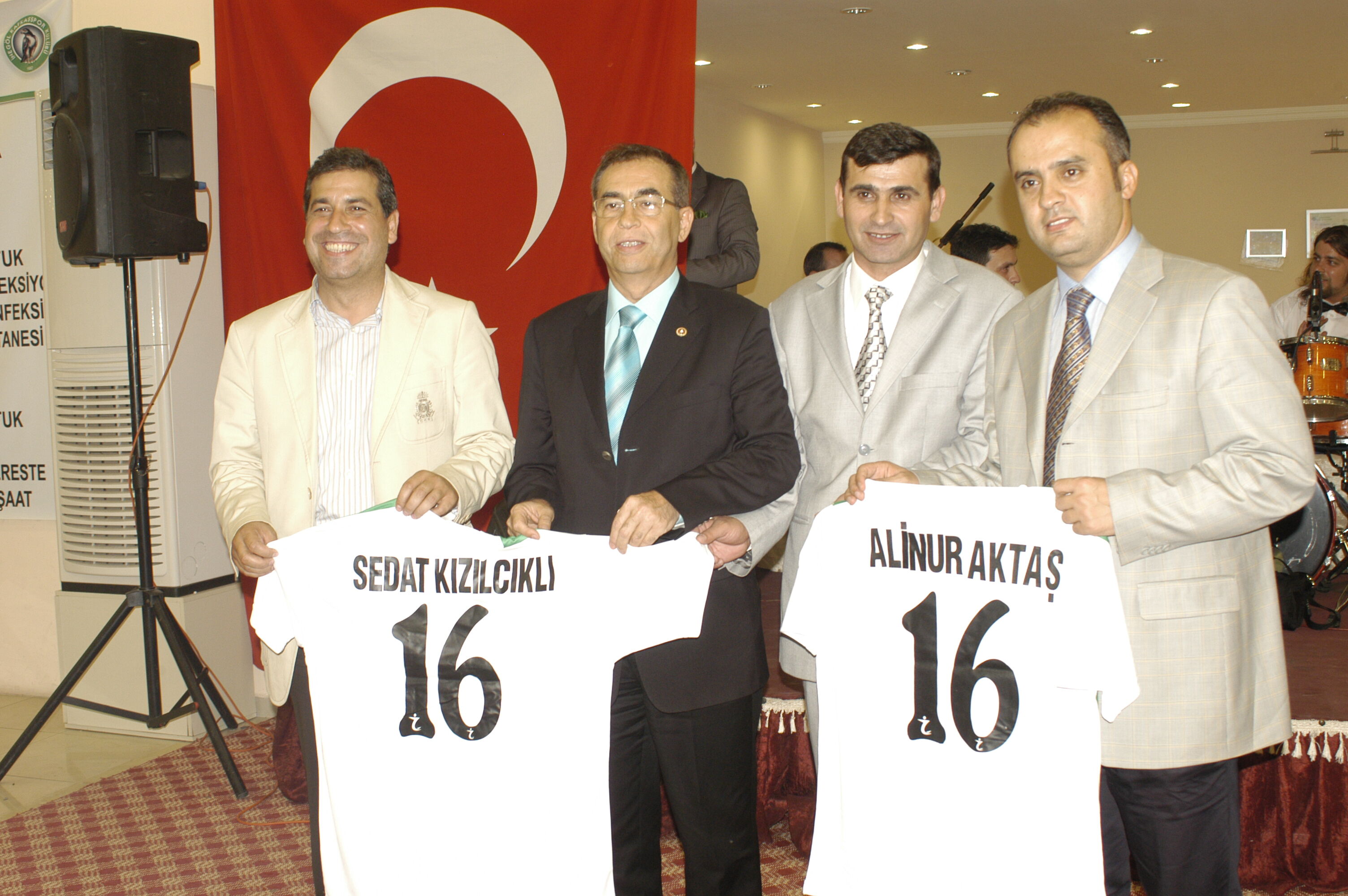 Kafkas Kartalı’nda 28. Yıl Coşkusu Arşivden 2008 Gençgazete (9)