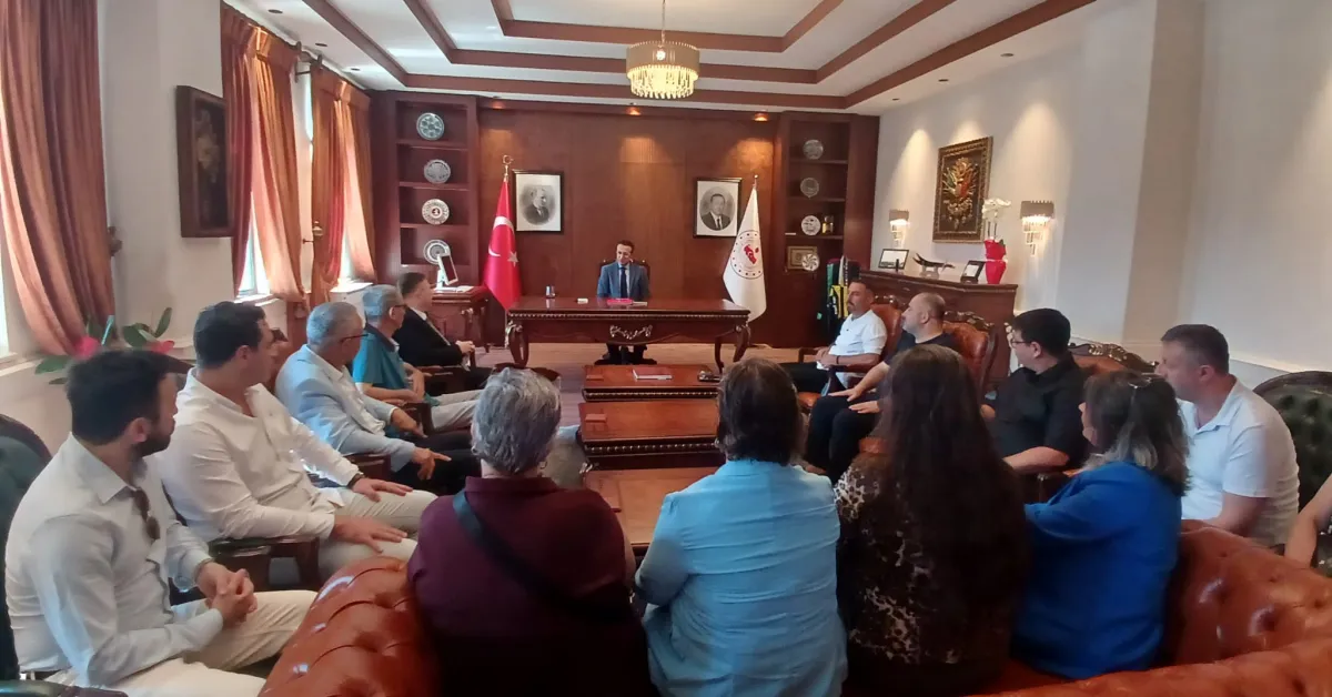 Yeni Parti İnegöl İlçe Başkanlığı’ndan Kaymakamlık Ve Emniyete Ziyaret (2)