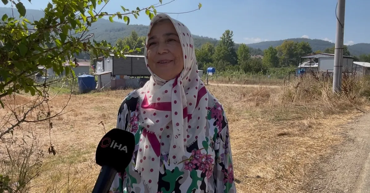 Yenişehir’de 65 Yaşındaki Hanife Teyze Yangına Müdahale Etti Koah Hastalığını Unuttu (3)