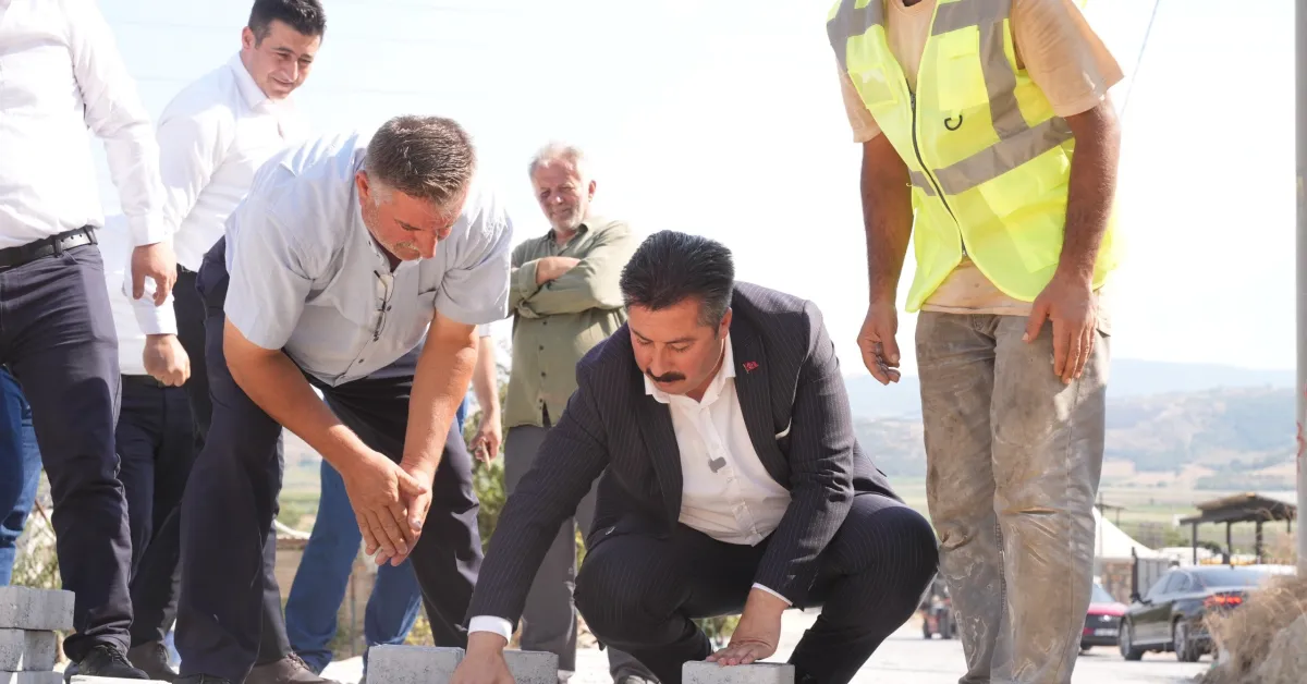 Yenişehir’de Son Iki Yılda Yaklaşık 100 Bin Metrekare Parke Taşı Döşendi (4)