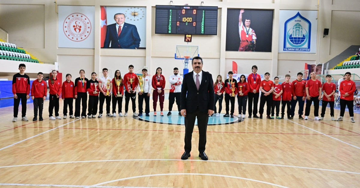 Yıldırım Belediyesi’nden Gençlere 7 Yılda Spor Ve Kültür Yatırımı 384 Bin Kişiye Hizmet (2)